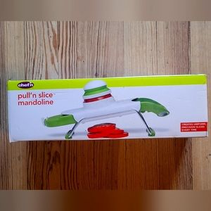 Chef'n Pull'n Slice Box Mandoline